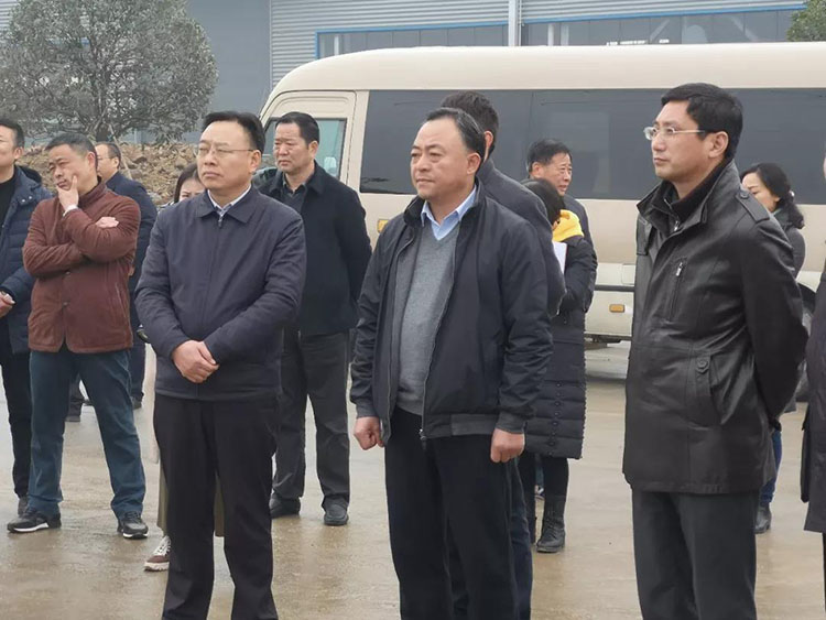 隨州市委、市人大代表團(tuán)蒞臨程力集團(tuán)商用車(chē)產(chǎn)業(yè)園視察